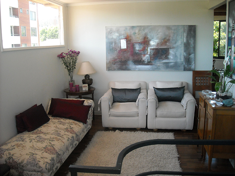 Interior y habitaciones de la residencial para estudiantes Casa Crisol en Concepción
